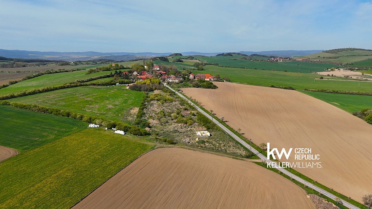 Zahrada 1652 m² · Suchomasty · Borek – fotografie 6